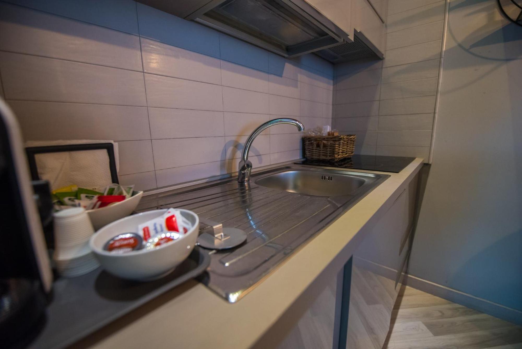 Samsara & Nirvana Suites Apartment Aeroporto di Catania Fontana Rossa Esterno foto